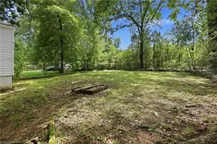 221 Zollicoffer Ave, Henderson, NC 27536 - Photo 36