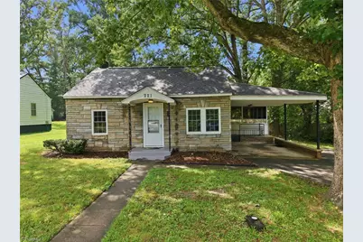221 Zollicoffer Avenue, Henderson, NC 27536 - Photo 38