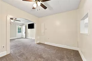 221 Zollicoffer Ave, Henderson, NC 27536 - Photo 8