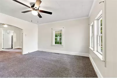 221 Zollicoffer Avenue, Henderson, NC 27536 - Photo 4