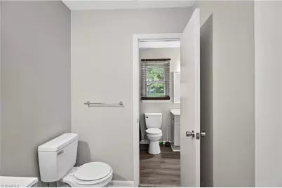 977 Shalimar Drive, Winston-Salem, NC 27107 - Photo 14