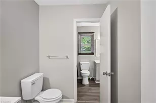 977 Shalimar Dr, Winston-Salem, NC 27107 - Photo 14