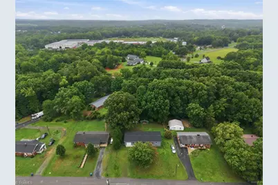 375 Curtis Street, Ramseur, NC 27316 - Photo 28