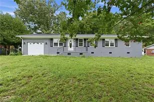 375 Curtis St, Ramseur, NC 27316 - Photo 1