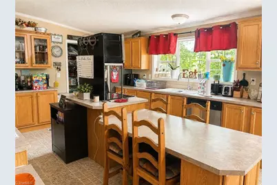 219 Sidden Street, Mount Airy, NC 27030 - Photo 4