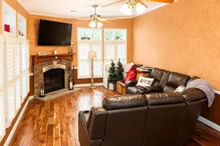 219 Sidden St, Mount Airy, NC 27030 - Photo 8