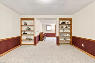 413 Hollinswood Ave, Winston-Salem, NC 27103 - Photo 22