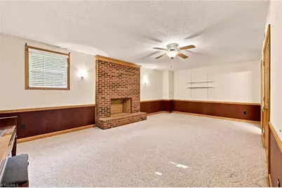413 Hollinswood Avenue, Winston-Salem, NC 27103 - Photo 22
