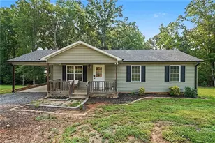 3756 Hoover Hill Rd, Trinity, NC 27370 - Photo 2