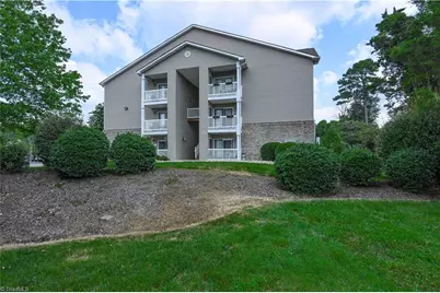 7100 W Friendly Avenue #308, Greensboro, NC 27410 - Photo 18