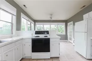 1025 W End Blvd, Winston-Salem, NC 27101 - Photo 30