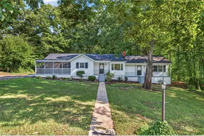 1142 Manning Street, Eden, NC 27288 - Photo 36