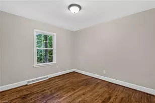 1142 Manning St, Eden, NC 27288 - Photo 26