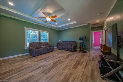 10810 Linwood Southmont Road, Lexington, NC 27292 - Photo 8