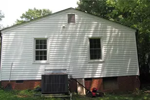 1505 Cook St, High Point, NC 27265 - Photo 2