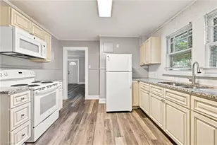 1313 Fairfield Dr, Winston-Salem, NC 27127 - Photo 8
