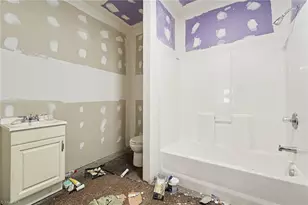 100/104 S Market St, Madison, NC 27025 - Photo 38