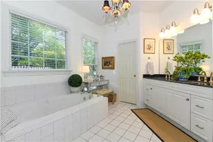 18 Heathrow Ct, Greensboro, NC 27410 - Photo 24