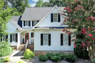 18 Heathrow Ct, Greensboro, NC 27410 - Photo 2