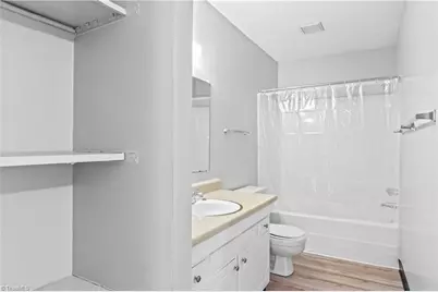 2230 Sunderland Road #42E, Winston-Salem, NC 27103 - Photo 18