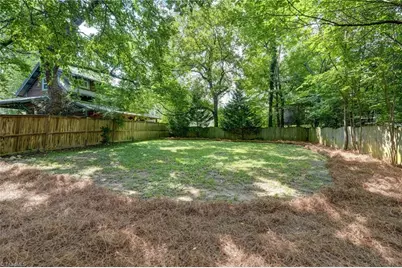 2631 Beechwood Street, Greensboro, NC 27403 - Photo 24