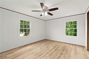 363 North Rd, Thomasville, NC 27360 - Photo 18