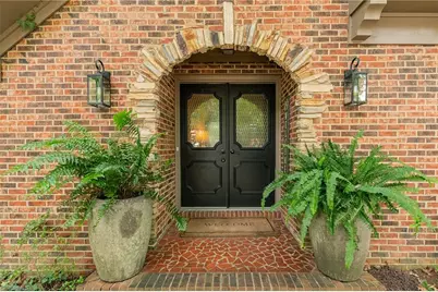 2014 La Vista Drive, High Point, NC 27265 - Photo 4