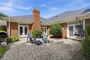 3922 Old Berkshire Dr, Browns Summit, NC 27214 - Photo 28