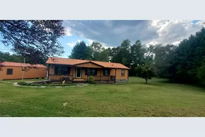 120 Kirkman Road, Mount Airy, NC 27030 - Photo 2