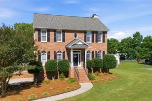 3718 Squirewood Dr, Clemmons, NC 27012 - Photo 2