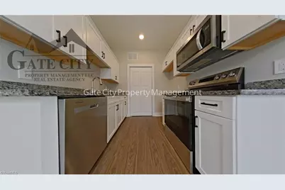 138 Diver Drive #B, Thomasville, NC 27295 - Photo 2