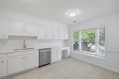 5427 Winters Way, Greensboro, NC 27410 - Photo 14