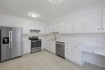 5427 Winters Way, Greensboro, NC 27410 - Photo 10