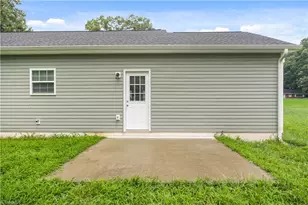 204 Quail Dr, Winston-Salem, NC 27105 - Photo 22