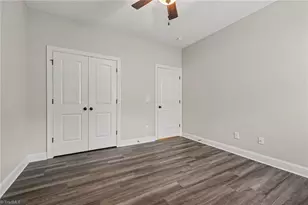 141 Chestnut Bend Dr, Greensboro, NC 27406 - Photo 20