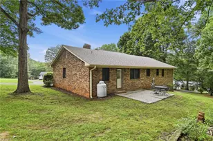 5958 Hauser Farm Rd, Pfafftown, NC 27040 - Photo 28