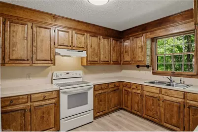 5958 Hauser Farm Road, Pfafftown, NC 27040 - Photo 10