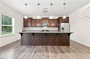 1843 Gatehouse Vw Dr, Winston-Salem, NC 27127 - Photo 8