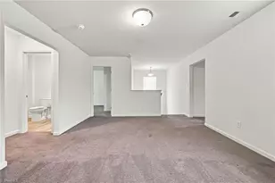 1843 Gatehouse Vw Dr, Winston-Salem, NC 27127 - Photo 16