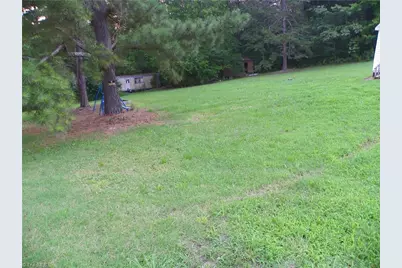189 High Bluff Drive, Lexington, NC 27295 - Photo 4