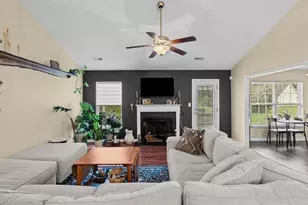 705 Eagle Point Dr, Kernersville, NC 27284 - Photo 6