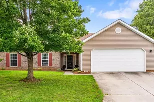 705 Eagle Point Dr, Kernersville, NC 27284 - Photo 1