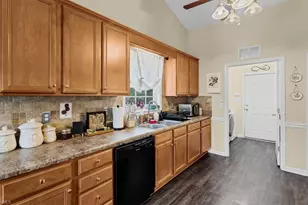 705 Eagle Point Dr, Kernersville, NC 27284 - Photo 18