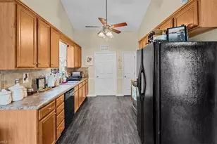705 Eagle Point Dr, Kernersville, NC 27284 - Photo 16