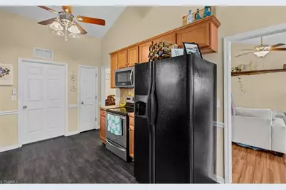 705 Eagle Point Drive, Kernersville, NC 27284 - Photo 20