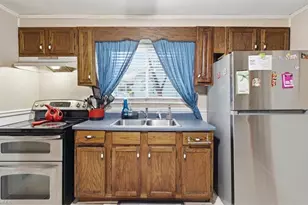 3914 Macarthur Rd, Winston-Salem, NC 27107 - Photo 4