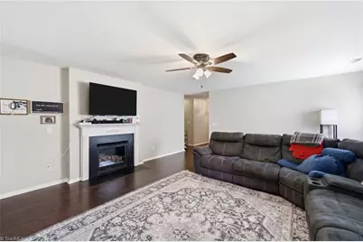 4560 Vernon Farms Boulevard, Kernersville, NC 27284 - Photo 10