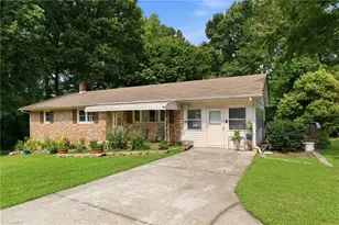 5703 Summit Ave, Browns Summit, NC 27214 - Photo 28