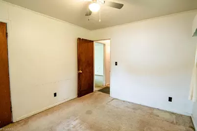 605 E Morehead Street, Reidsville, NC 27320 - Photo 16