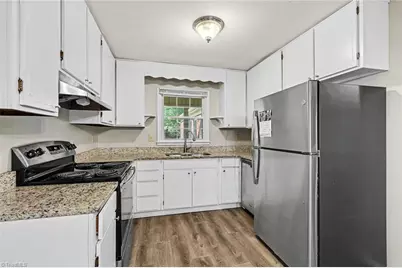 106 Lillian Court, Winston-Salem, NC 27103 - Photo 8